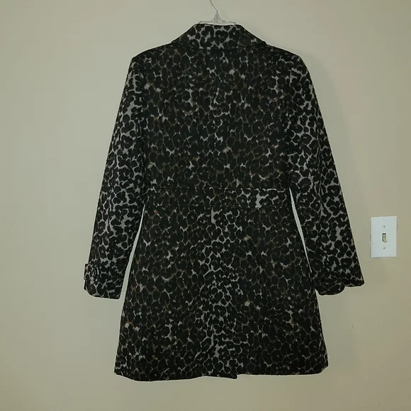 Women's Leopard print Jacket - Picture 5 of 6